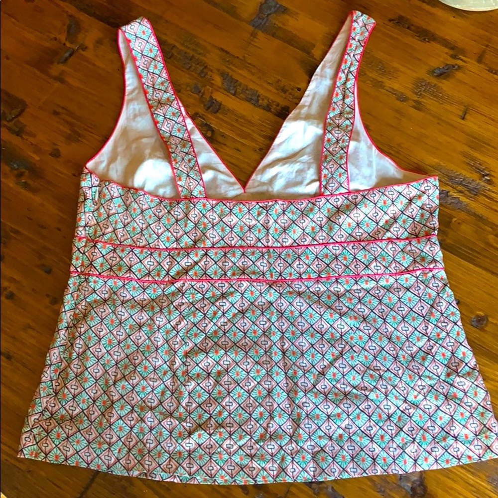 GAP top. Size L - Picture 2 of 3